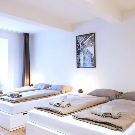 Hitrental Zur Metzgern ルツェルン